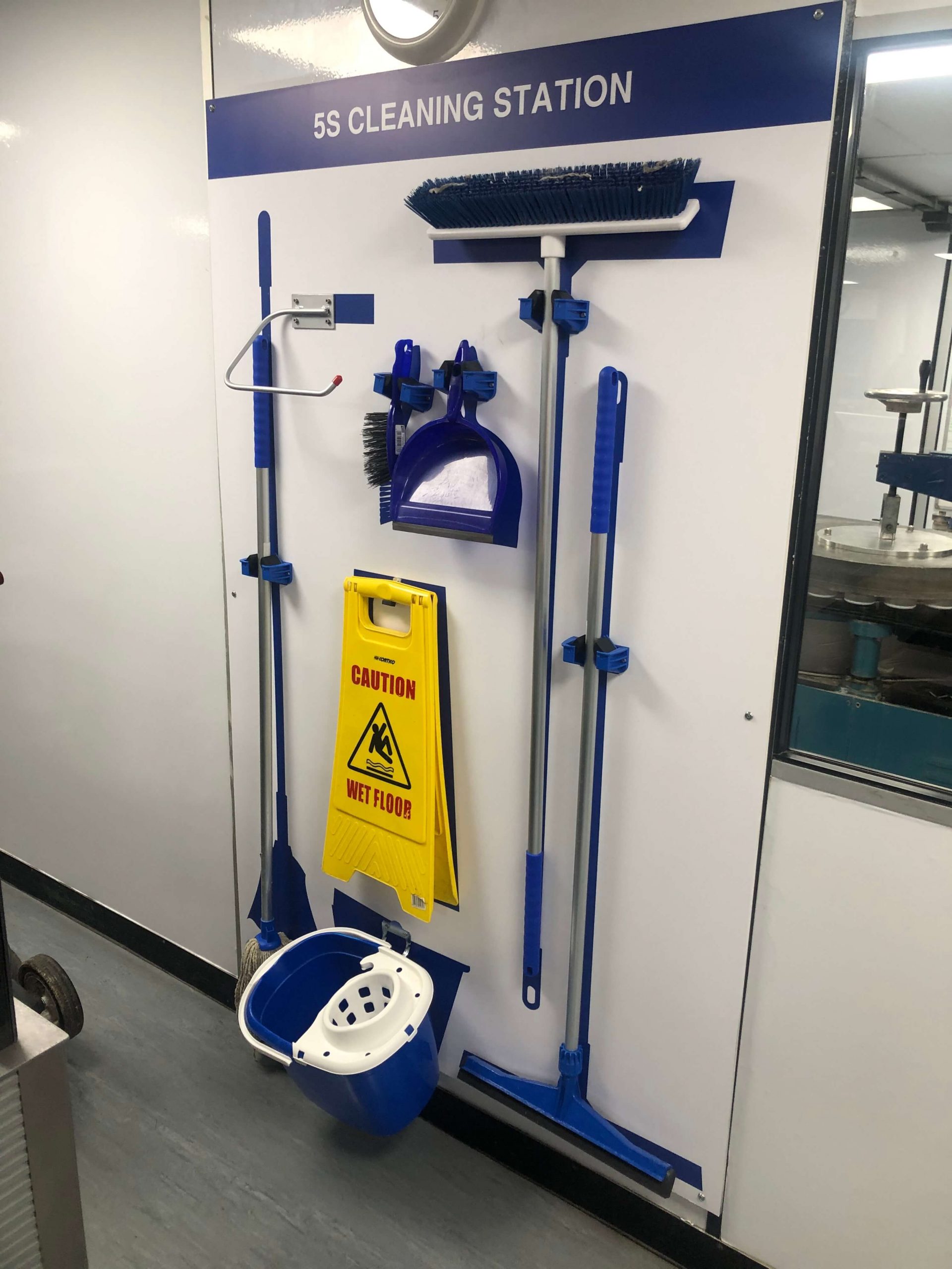 Shadow Board Cleaning Station-Fully stocked XL | Lean 5S Products UK